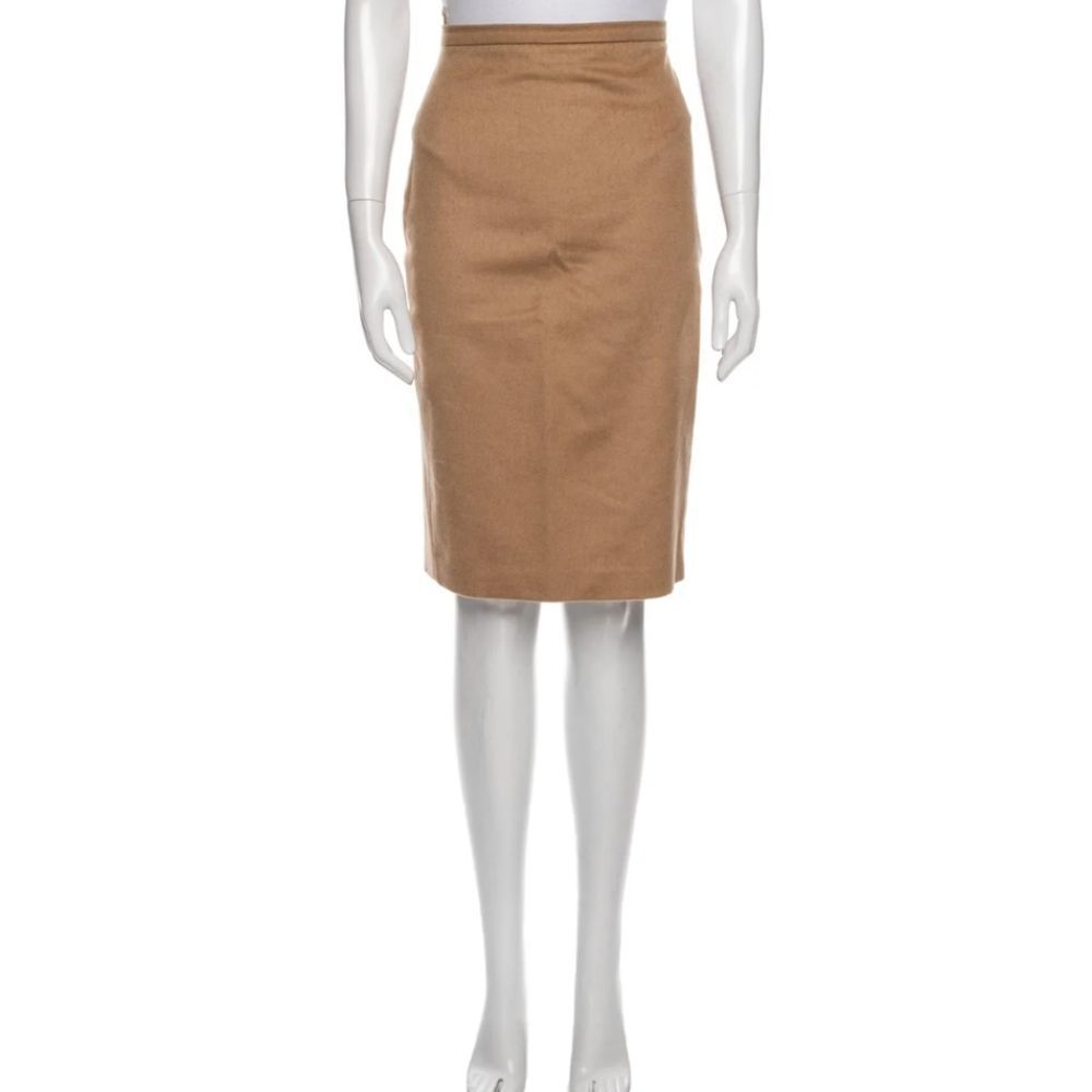 Max Mara classic natural camel midi skirt